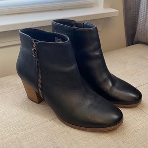 Women’s Black Leather Booties size 6.5